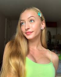 brenda oregan recommends Sophia Diamond Porn