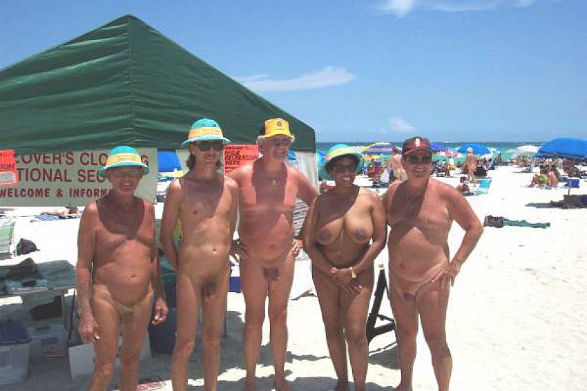 cigdem ertan recommends nudist resort voyeur pic