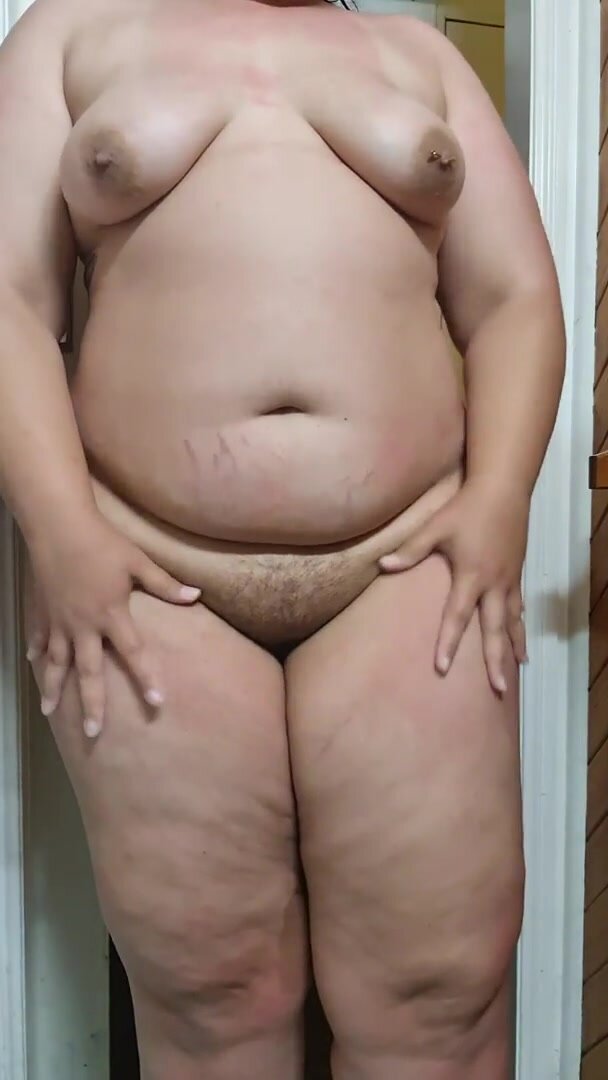 naked white bbw