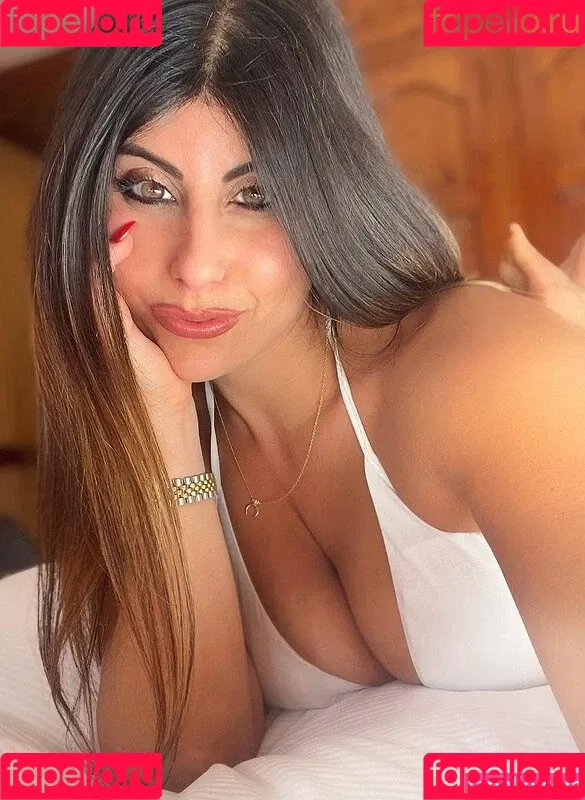 Onlyfans De Valentina fucking indian