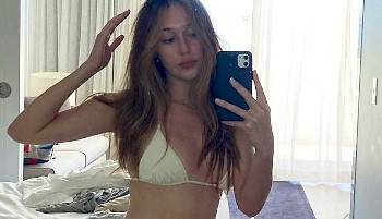 deb irvine add alycia debnam carey boobs photo