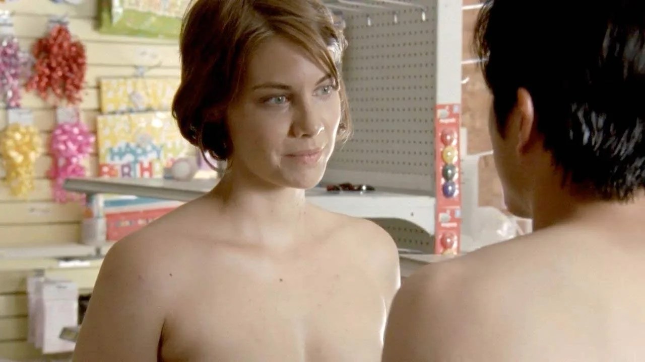 Lauren Cohan Breasts victoria justice