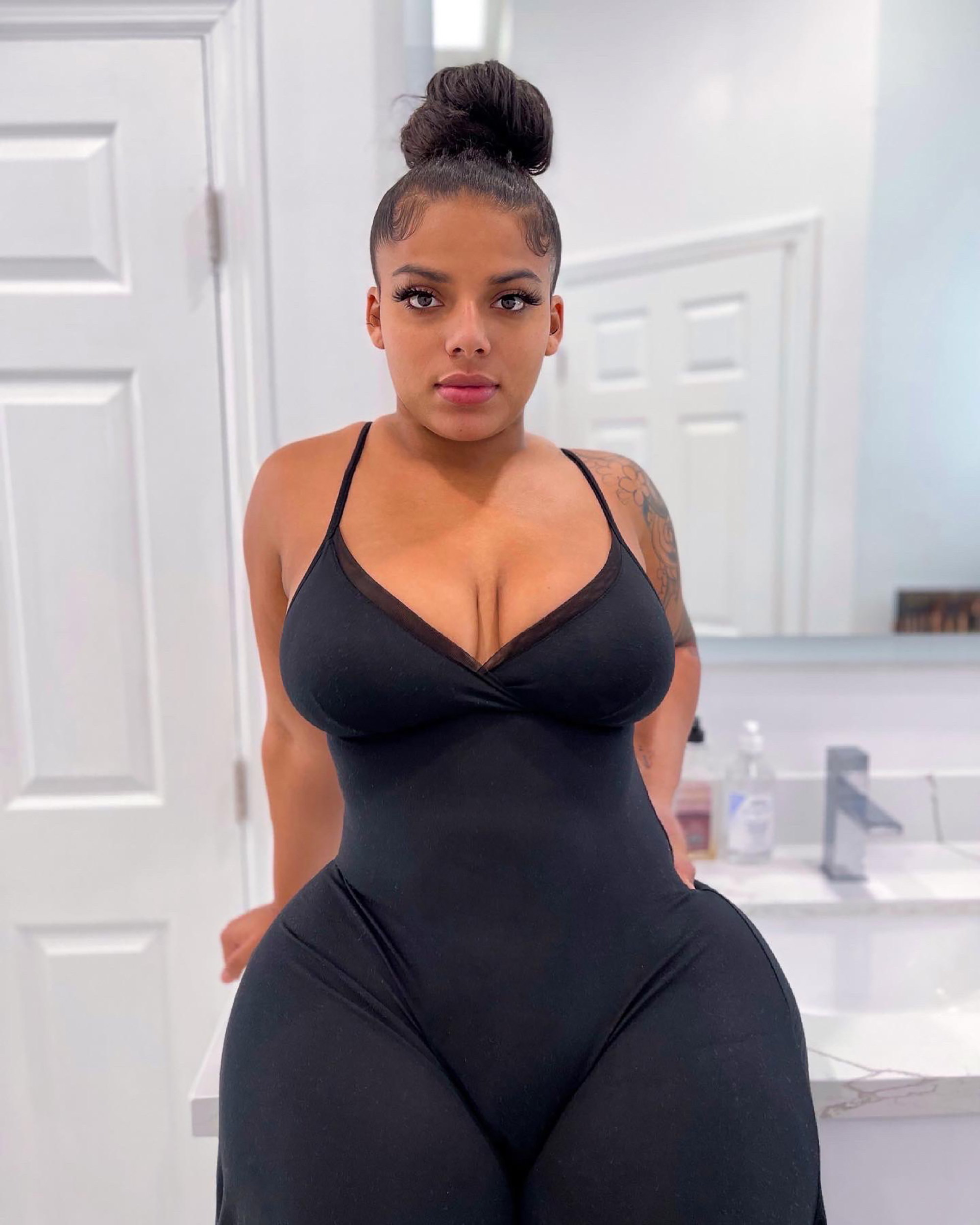 Mikayla Saravia Onlyfans Leaked houston hours