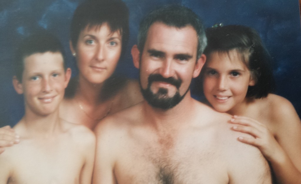 donna cullen add nude families together photo