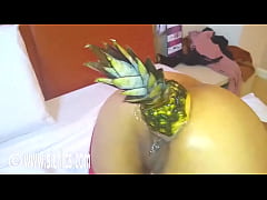 Pineapple Porn skirt cam