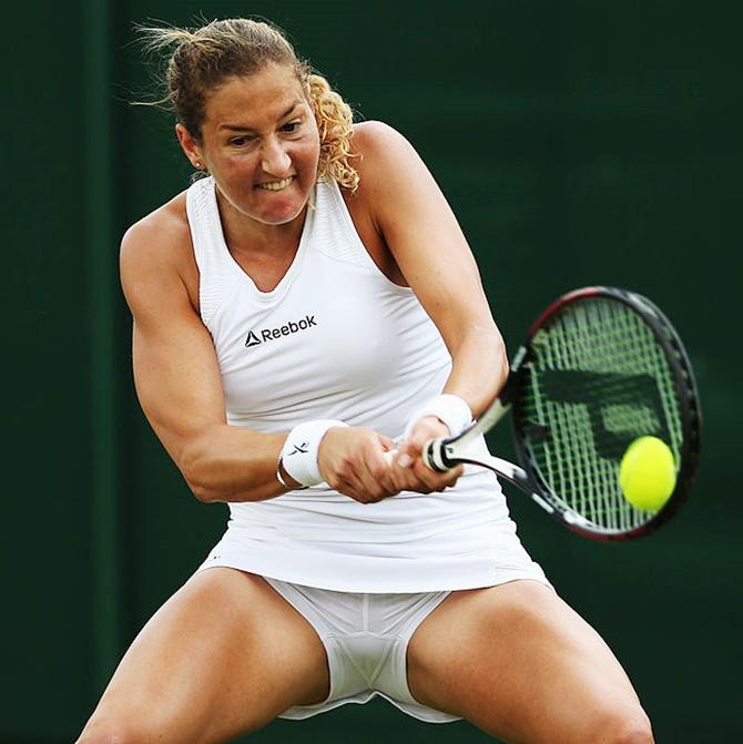 bader momani add tennis camel toe photo